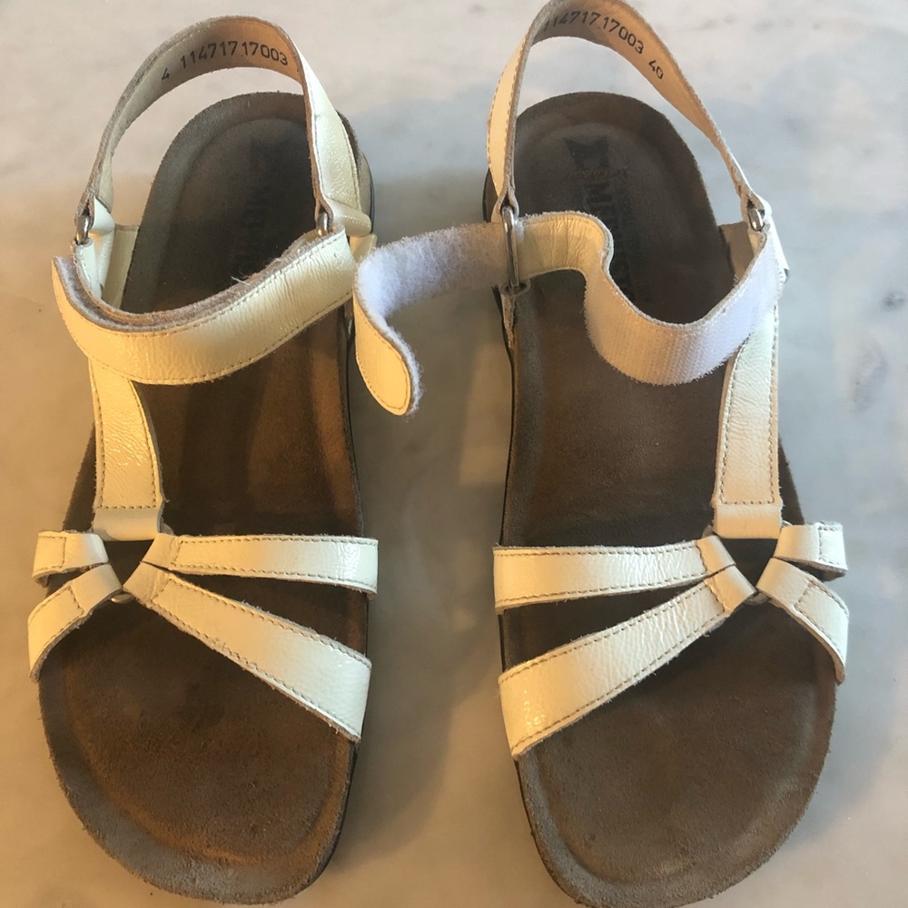 White Mephisto sandals size 40